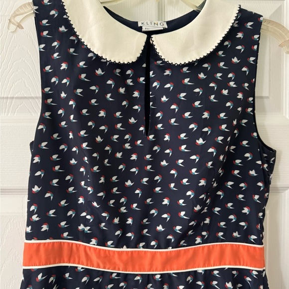 adorable blue and white bird pattern dress hourglass shape medium - Picture 2 of 4